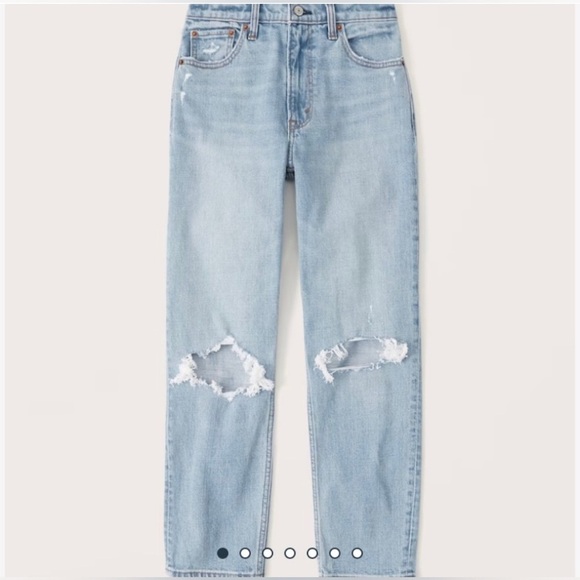 Abercrombie & Fitch High Rise Mom Jean - Light Destroy - Picture 4 of 11